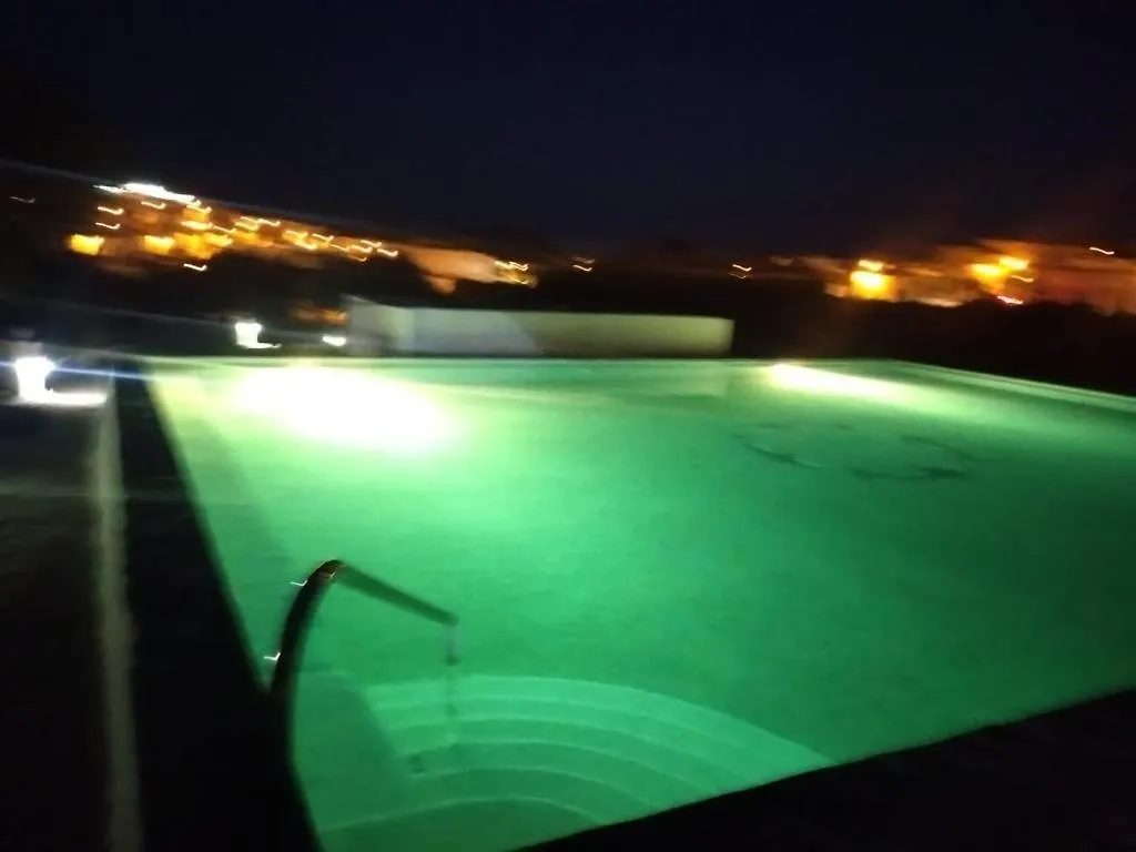Летний дом Casas Rurales Cortijo Torreblanca Parque Cabo De Gata Эль-Посо-де-лос-Фрайлес