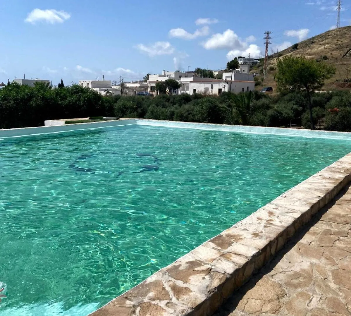 Летний дом Casas Rurales Cortijo Torreblanca Parque Cabo De Gata Эль-Посо-де-лос-Фрайлес
