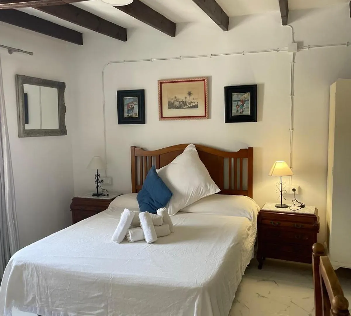Casas Rurales Cortijo Torreblanca Parque Cabo De Gata El Pozo de los Frailes 0*,  Spain