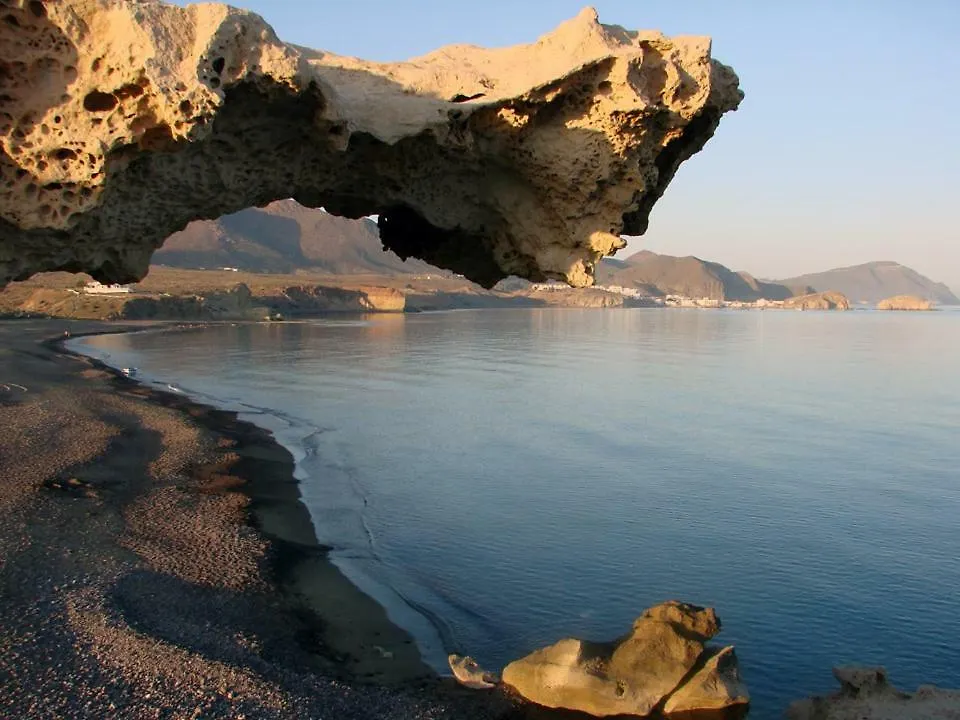 Летний дом Casas Rurales Cortijo Torreblanca Parque Cabo De Gata Эль-Посо-де-лос-Фрайлес