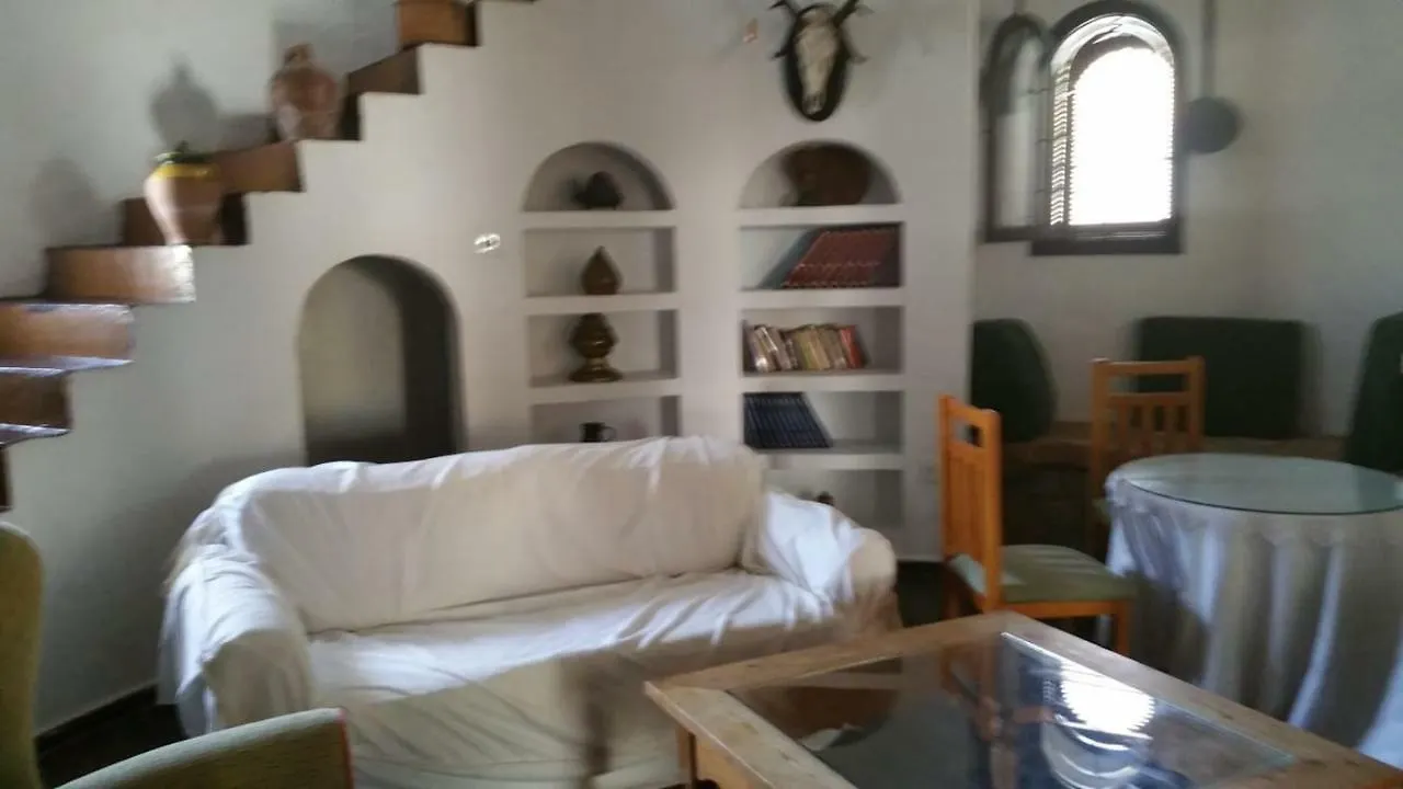 Casas Rurales Cortijo Torreblanca Parque Cabo De Gata エル・ポソ・デ・ロス・フライレス 0*,  スペイン